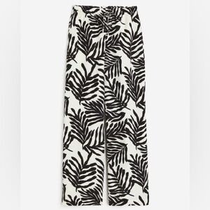 H &M linen blend Black and White Leaf Print Pants